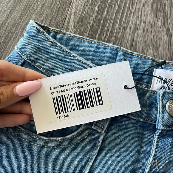 Princess Polly Wide-Leg Retro Jeans - Picture 8 of 11